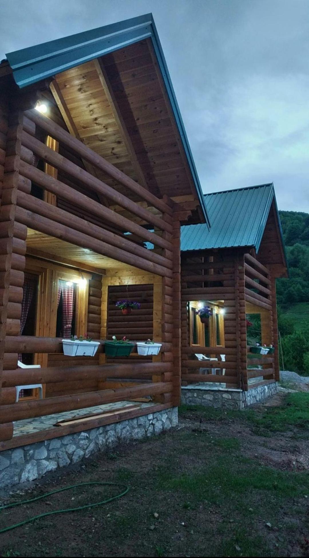 Eco Village Jasavic Plav Exteriér fotografie